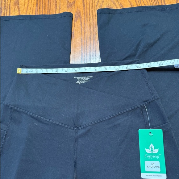 Copyleaf High waisted Flared Yoga Pants Pockets Black Size Large New - Picture 11 of 11